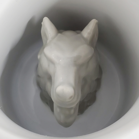 Game Of Thrones Winter Is Coming Stark Direwolf Mug - Picture 5 of 6